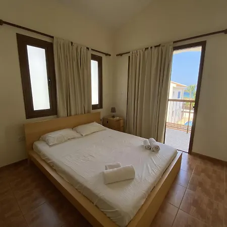 You And Your Family Will Love This Close To The Beautiful Town Of Protaras, 1507 Villa Protaras