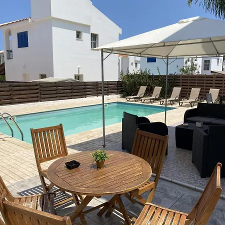 You And Your Family Will Love This Close To The Beautiful Town Of Protaras, 1507 Villa *