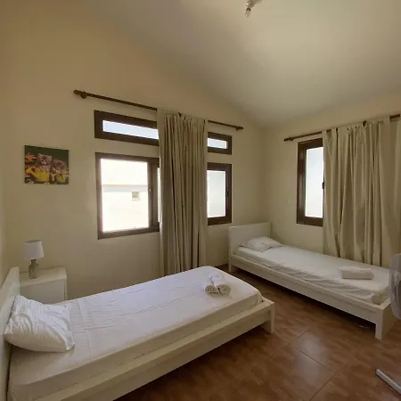You And Your Family Will Love This Close To The Beautiful Town Of Protaras, 1507 Villa *